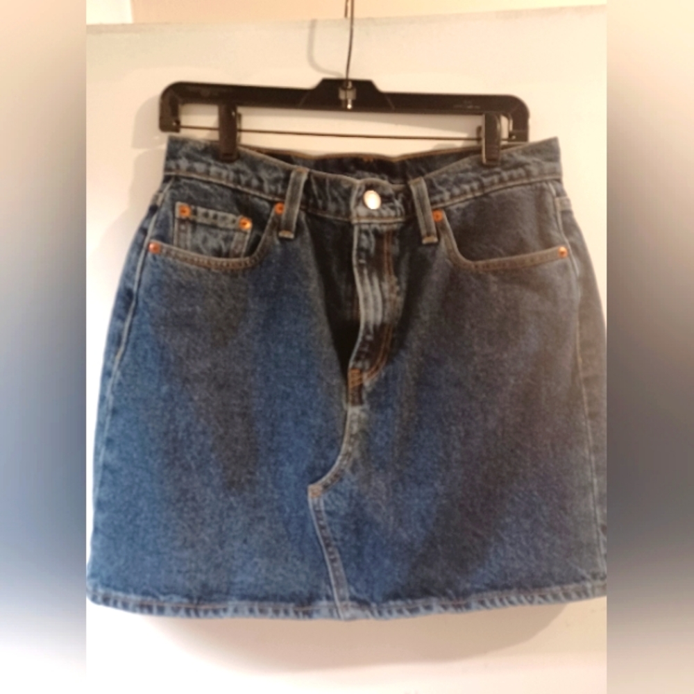 Levi's Demin Skirt